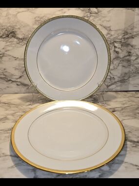 2 Dinner Plates Charter Club GRAND BUFFET GOLD Scrolled Outer Band 11 3/8"